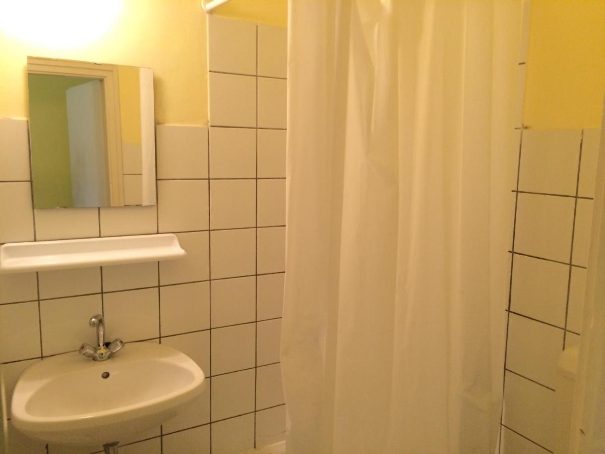 Bed and Breakfast Fenyves Panzio Шіофок Номер фото