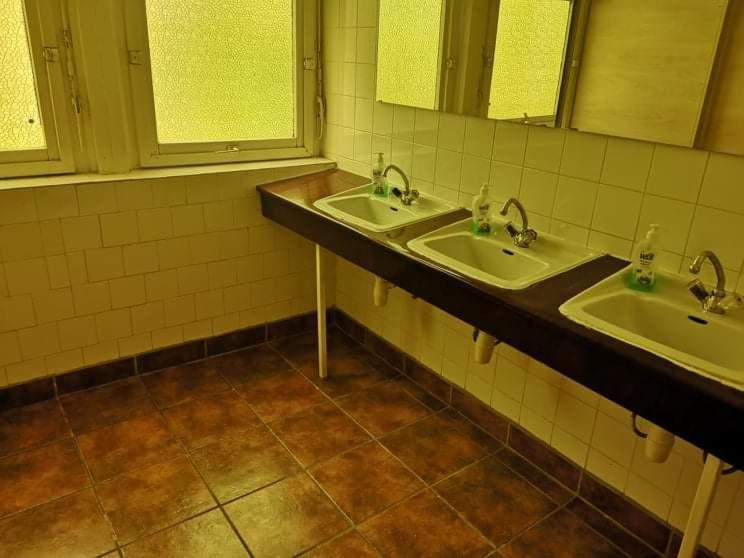 Bed and Breakfast Fenyves Panzio Шіофок Екстер'єр фото