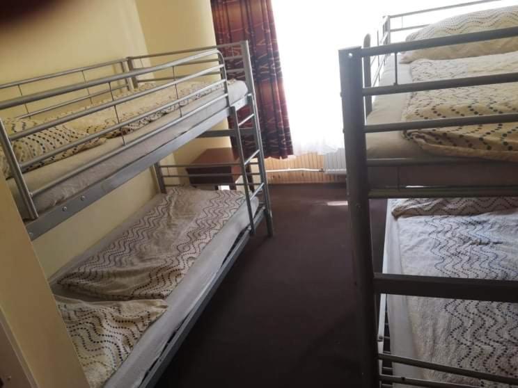 Bed and Breakfast Fenyves Panzio Шіофок Екстер'єр фото
